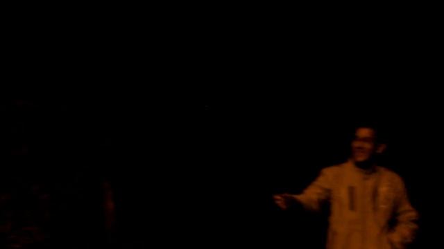 Взорвал фейерверк в руках!) Это Россия) 2016 смотреть всем смотреть онлайн