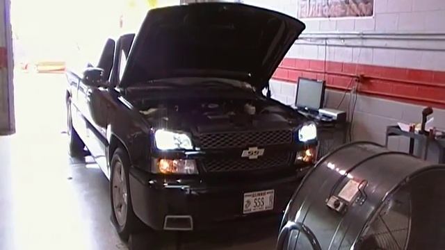 2005 Silverado SS on dyno at Racers Edge Tuning - Run 3 смотреть онлайн