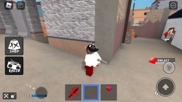 HOW DO PEOPLE PLAY KAT ON MOBILE? (kat roblox)