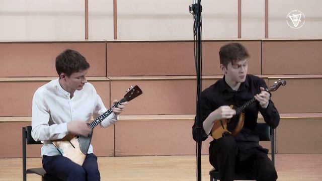 А. Цыганков - Вариации на темы народных песен «Зачем тебя я, милый мой, узнала» и «Ах, вы, сени» смотреть онлайн