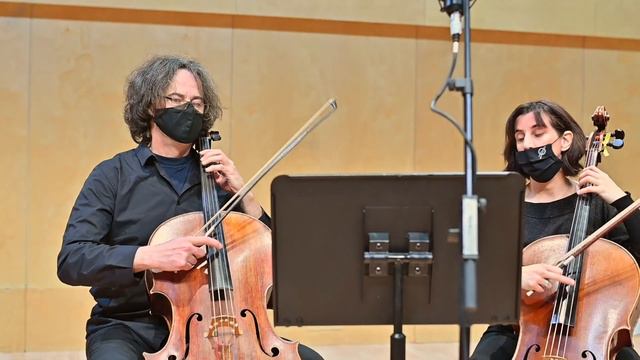 L'Orquestra de Cambra Terrassa48 interpreta:S. Tsintsadze - Miniatures in Georgian Folk Themes смотреть онлайн