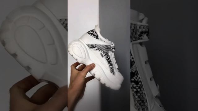 Buffalo London смотреть онлайн