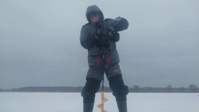 шнек Mora ice bee 150. вес 1 600. шуруповёрт нан вей. ???????? смотреть онлайн