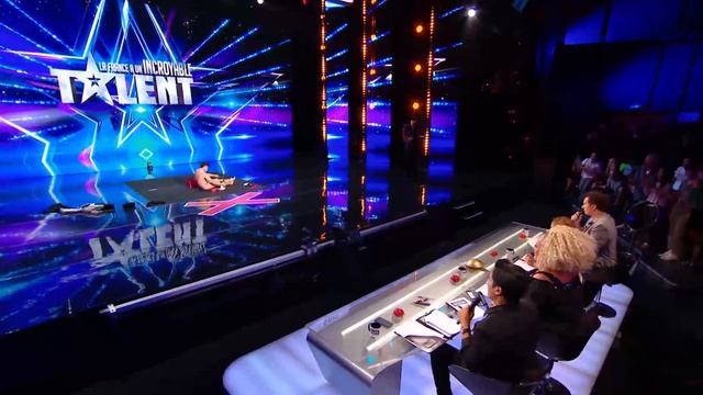 Uekusa | ✨GOLDEN BUZZER ✨| Auditions | France's got talent 2018 смотреть онлайн