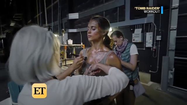 How Alicia Vikander Put on 12 Lbs. of Muscle to Play Lara Croft in 'Tomb Raider' смотреть онлайн