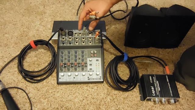 How to Connect the Behringer Mini Fex800 sound effects processor to the Xenyx 802 mixer смотреть онлайн