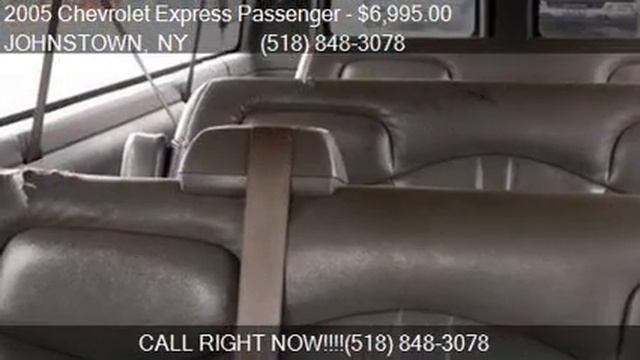 2005 Chevrolet Express Passenger 3500 LS 3dr Extended Passen смотреть онлайн