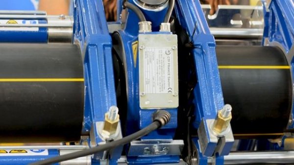 Стыковая сварка полиэтиленовой трубы НИ. Как правильно сварить ПНД трубу встык?