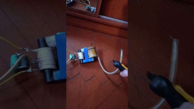 ZVS драйвер на IGBT транзисторах 60n60 смотреть онлайн