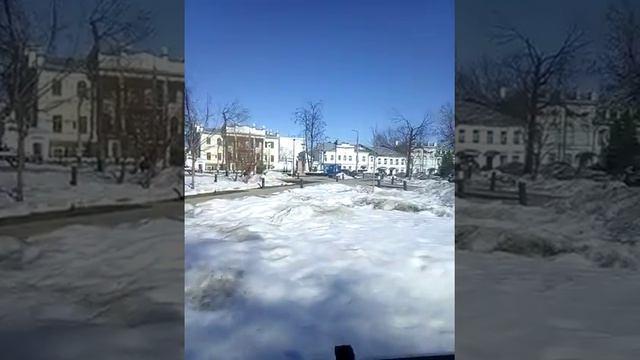 г.Ярославль, Мукомольный пер.-церковь ,23.03.22г смотреть онлайн
