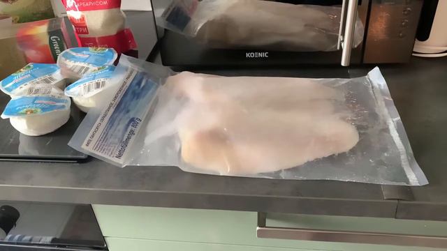 Маленькая закупка в русском магазине, сделала термин. смотреть онлайн
