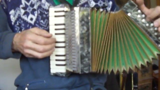 Hohner REGINA, fully restored, tuned - Waltz смотреть онлайн