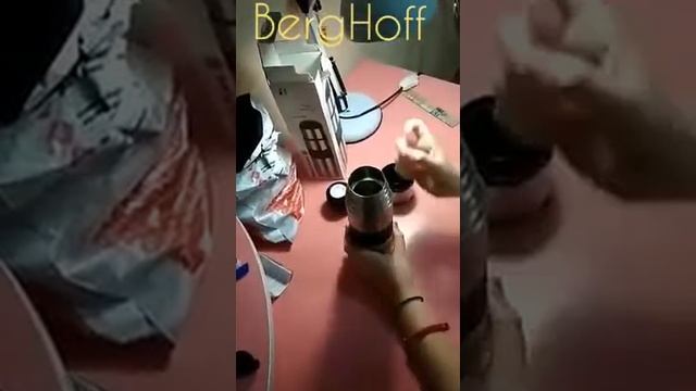 Видео обзор термоса BergHoff смотреть онлайн