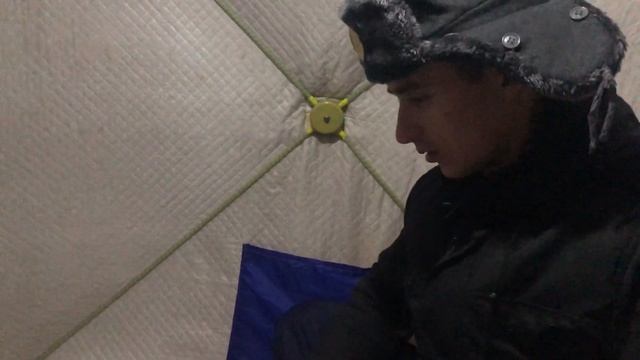 Ночная рыбалка на ЛЕЩА , улетела удочка в ЛУНКУ , Рыбалка на Оке , огромная плотва смотреть онлайн