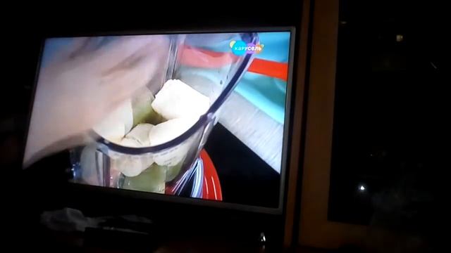 как сделать смузи из банана и киви смотреть онлайн