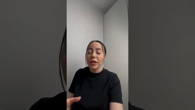 Что с Юлией Финес!? смотреть онлайн