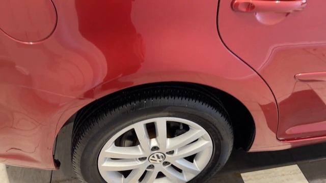 Volkswagen Touran 1.6 TDI SE 105PS DSG смотреть онлайн