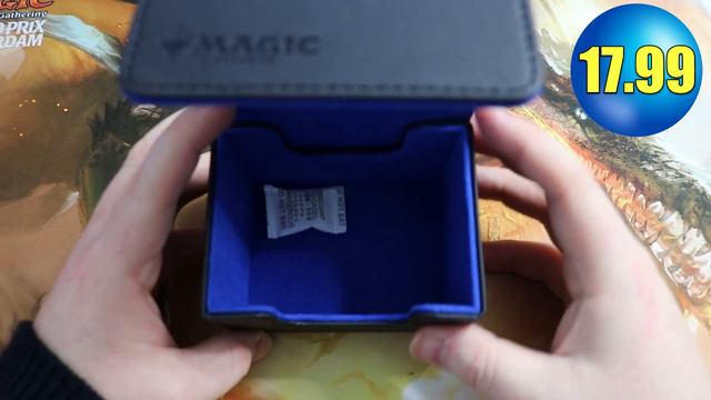 WHAT TO BUY A MAGIC THE GATHERING PLAYER FOR CHRISTMAS? - Under £20 Gift Guide смотреть онлайн