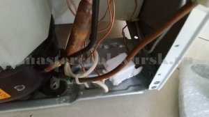 Холодильник Elektrolux ENN3153AOW. Замена импульсного клапана