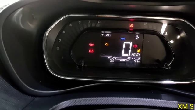 Kia Sonet vs Tata Nexon - HTK+ 1.2 petrol vs xm s, on road price features review смотреть онлайн