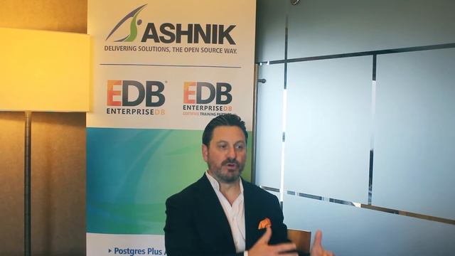 EDB Postgres' CEO Ed Boyajian talking to Ashnik in Singapore смотреть онлайн