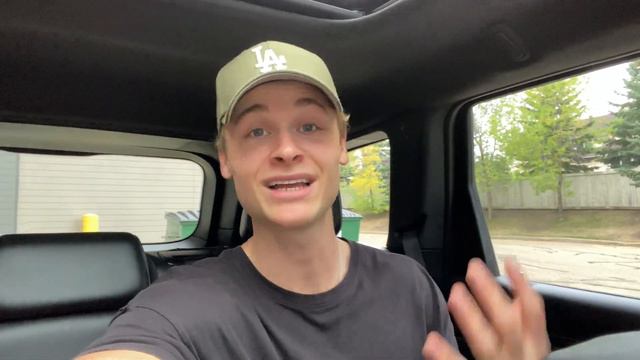 Here's Why You SHOULDN'T Buy a Jeep Trackhawk смотреть онлайн