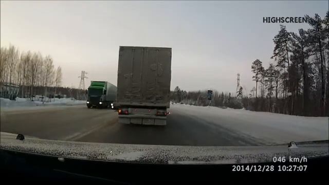 Полицейский в роли Анны Карениной смотреть онлайн