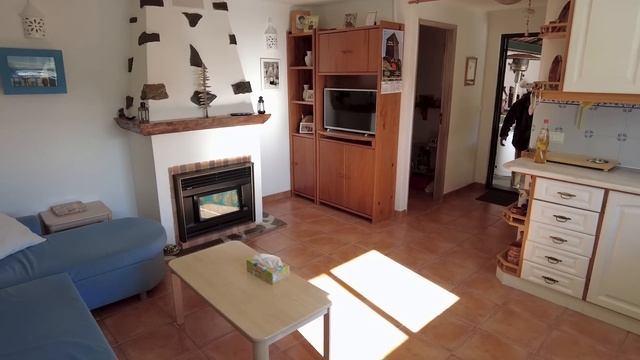 ?? NO LONGER AVAILABLE | 1.4 ha Farm | Renovated Homestead | Swimming pool смотреть онлайн