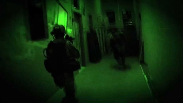 Seal Team 6 Breaching High Value Compound (*MATURE AUDIENCES ONLY*) Combat Footage Rob O'Neill