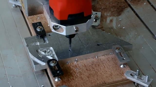 Support CN pour Festool MFK 700 смотреть онлайн