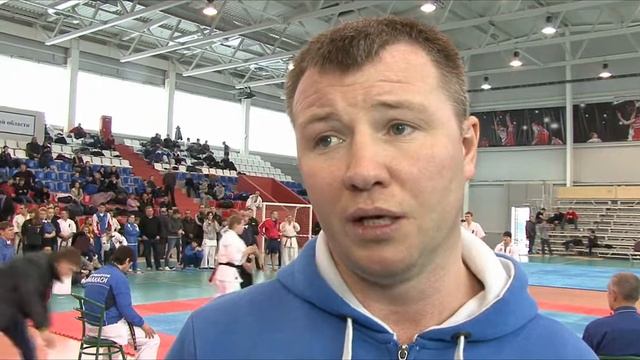 Чемпион Мира по боксу Андрей Гоголев смотреть онлайн