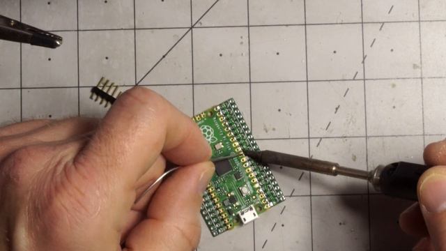 Can You Make a Spoon-Computer User Interface? [Raspberry Pi Pico] смотреть онлайн
