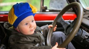 Можно ли перевозить ребенка на переднем сиденье?