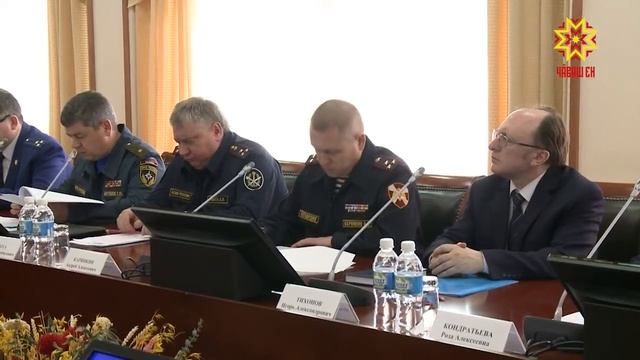 Впереди пасхальные выходные, затем пять дней отдыха с 1 по 5 мая. смотреть онлайн