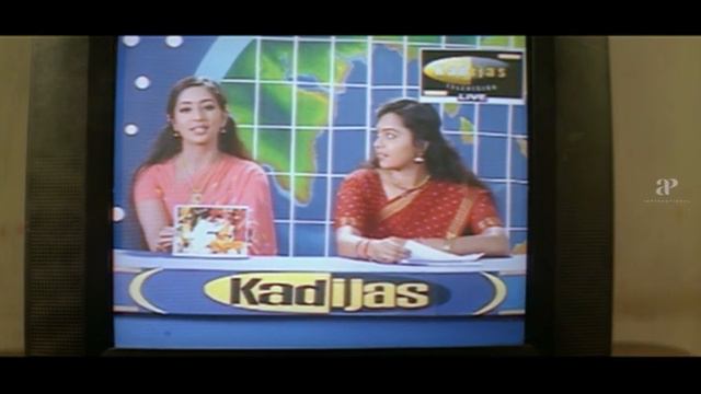 Immini Nalloral Movie Scenes | Navya Nair becomes a sensation | Jayasurya | Navya Nair | Siddique смотреть онлайн