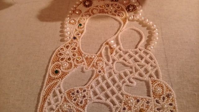 Сажение по бели. Зашиваю фон у нимба. смотреть онлайн