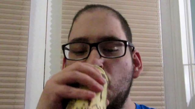 Java Monster Mean Bean CHUG CHALLENGE!!! смотреть онлайн