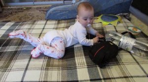 Развитие ребенка в 8 месяцев