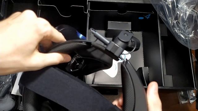 Распаковка VIVE COSMOS ELITE!