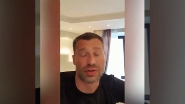 Видео обращение Василия Березуцкого главному тренеру «Халл Сити» Леониду Слуцкому смотреть онлайн