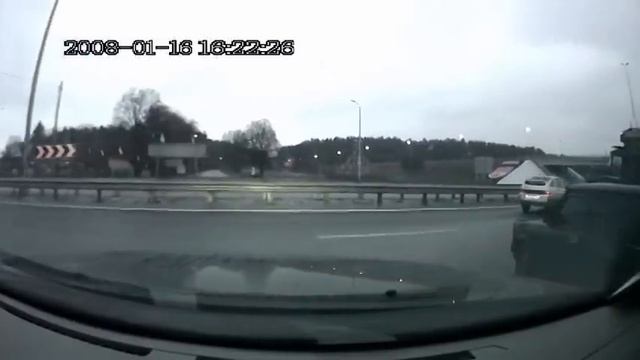 Блок пост на 51 километре. После ремонта дороги стал 31м километром и так обозван в СМИ смотреть онлайн