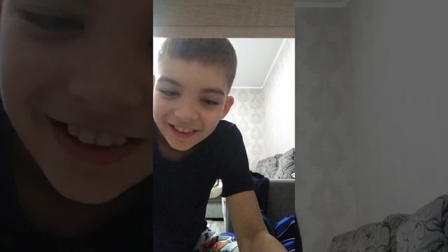 бомба спрей? смотреть онлайн