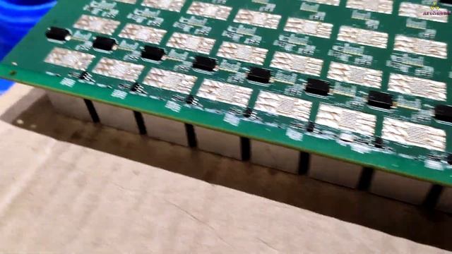 AntMiner L3+ Что стало с платами спустя 7 месяцев майнинга в трансформаторном масле ? смотреть онлайн