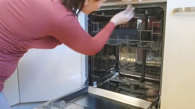 Jak myju myčku nádobí. смотреть онлайн