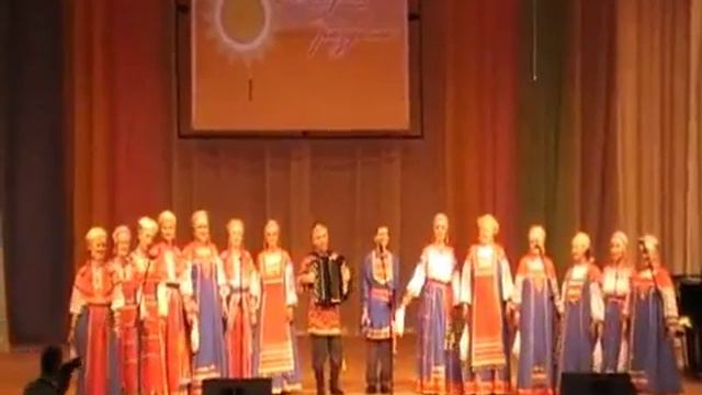 Хор русской песни "Сибирское колечко" на фестивале "Сибирское раздолье - 2015" смотреть онлайн