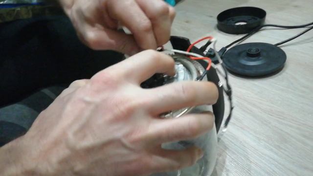 Как отремонтировать электро чайник.