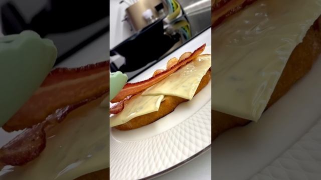 Не ПП завтрак) Сытно на весь день )