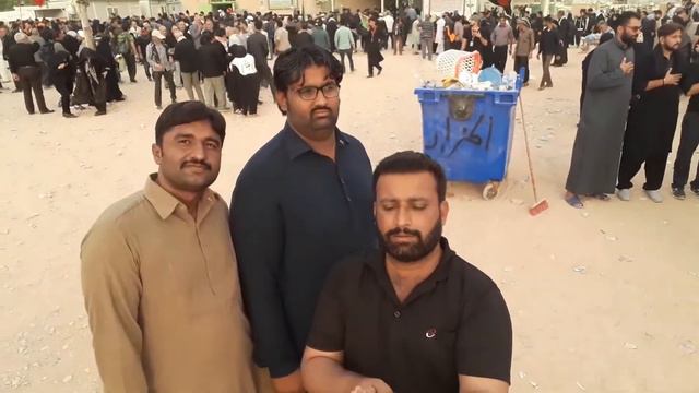 Najaf e Ashraf main wadi e salam ki ziarat ke douran смотреть онлайн