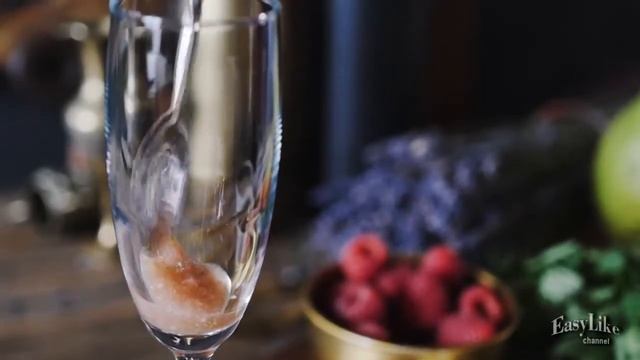 Коктейль “Беллини” смотреть онлайн