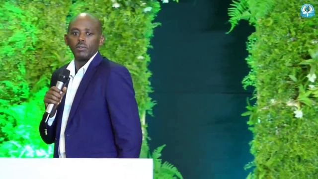 Simon KABERA Atunguye AP MIGNONNE anatanga ubuhamya Bwu mwana we! смотреть онлайн